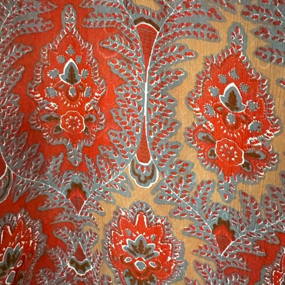 Lucky Brand V-Neck Blouse Semi Sheer Paisley Floral Red Lightweight Sz SMALL - Picture 4 of 9